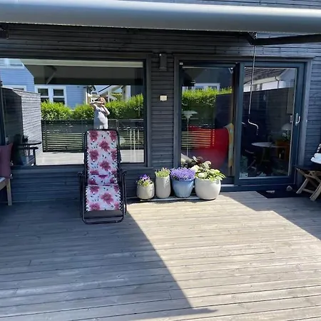 Flott Rekkehus, Leies Ut Til Ons Apartman *
